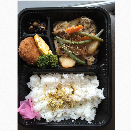 肉じゃが弁当